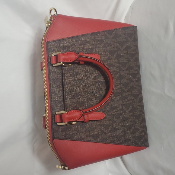 Mini Purse - Picture 2 of 2